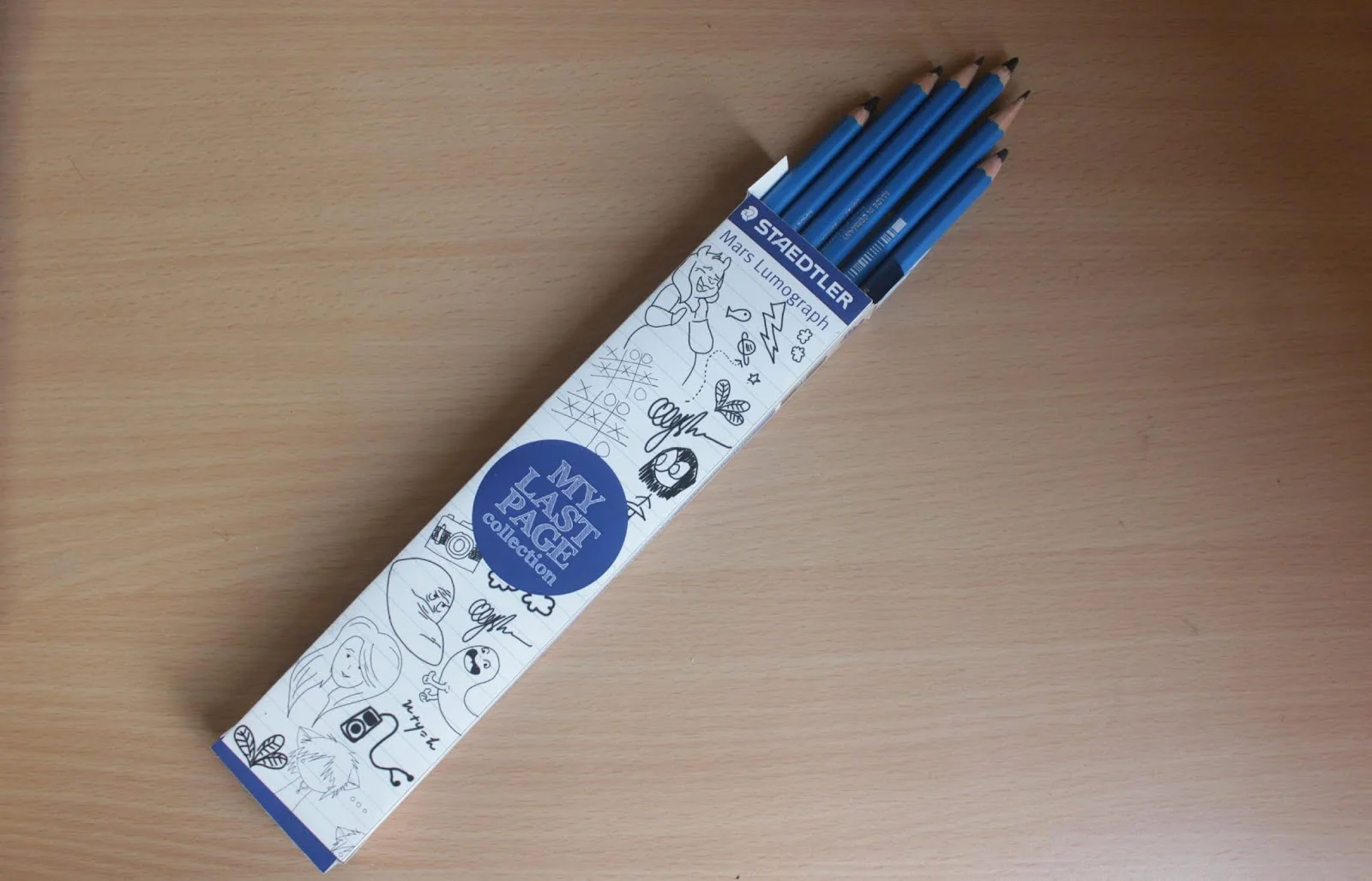 custom_made_paper_box_for_pencils__74166.jpg
