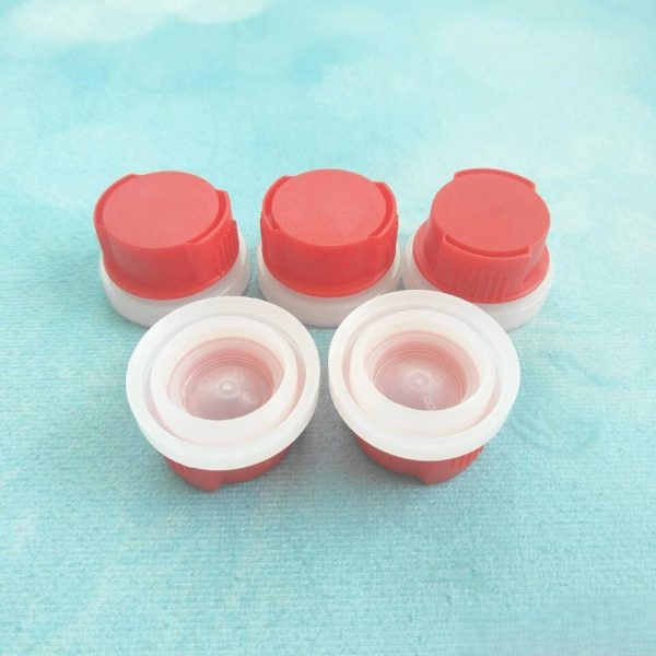 22mm Plastic Spout Funnel Caps for Mobil Oil Bottles – Secure Fit, Easy Pour
